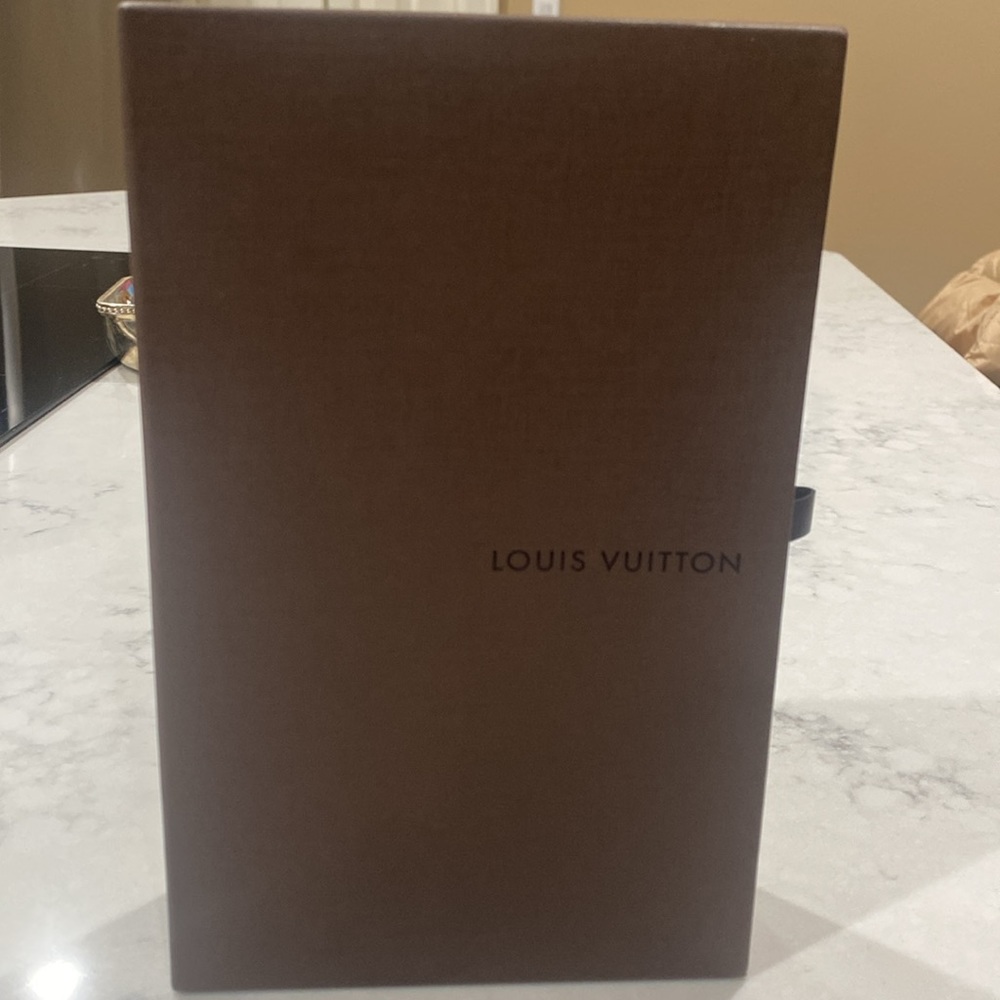 Louis Vuitton Brown Box 8.5x5